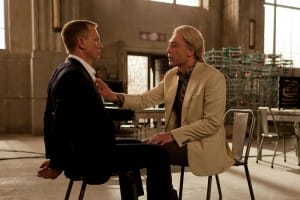 Skyfall James Bond - A scene that hints at homosexuality between James Bond (Daniel Craig) and Villain silva Javier Bardem