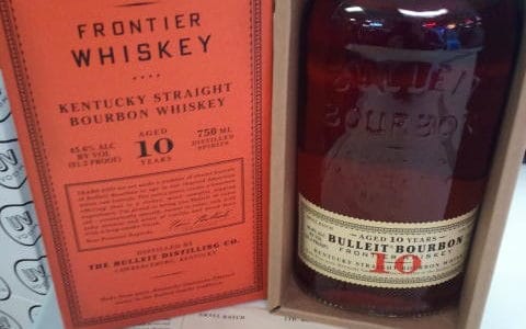 Bulleit Bourbon 10 Box and Bottle