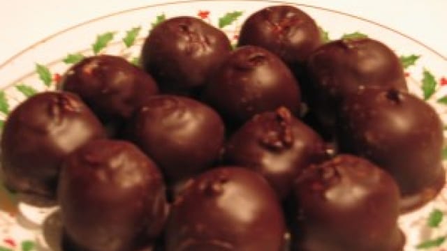 Bourbon Balls Recipe with Old Pogue Bourbon